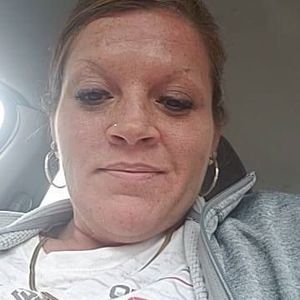 Meet your Posher, Iva